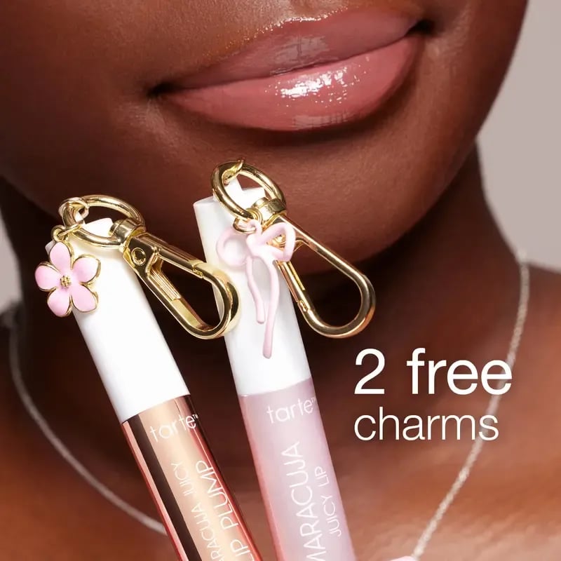 π2025 Petite Kisses Lip Duo